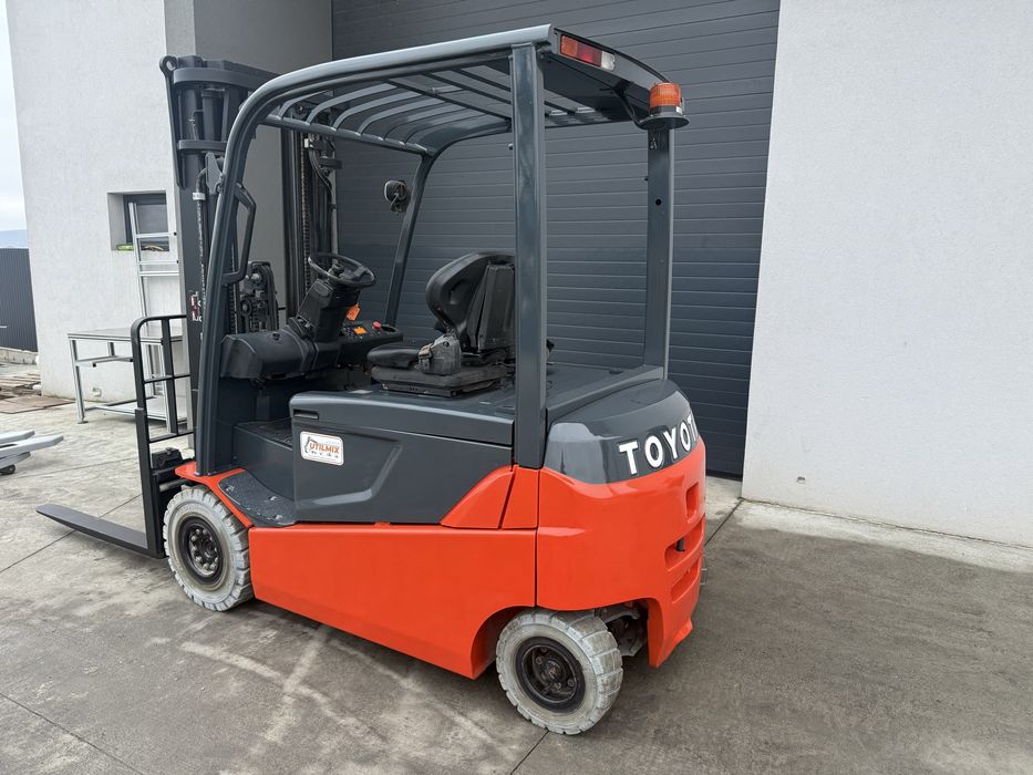 stivuitor electric,Toyota 2,5t 2016 nu Linde, still, hyster