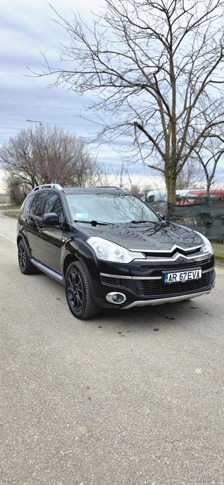 Vând c Crosser 2.2 hdi 2009