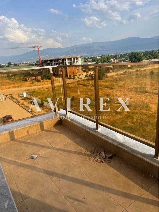 Продава се Тристаен апартамент в Пловдив, Христо Смирненски - 91 кв.м за 1341 €/кв.м - Снимка #2