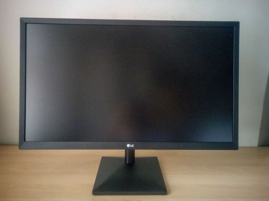 Manitor sotiladi LG 24 FulHD  IPS  75hz