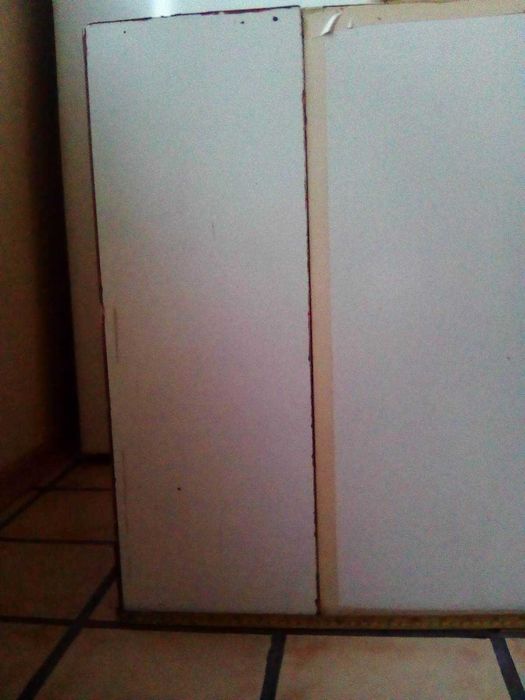 бяло шкафче и модул за етажерка