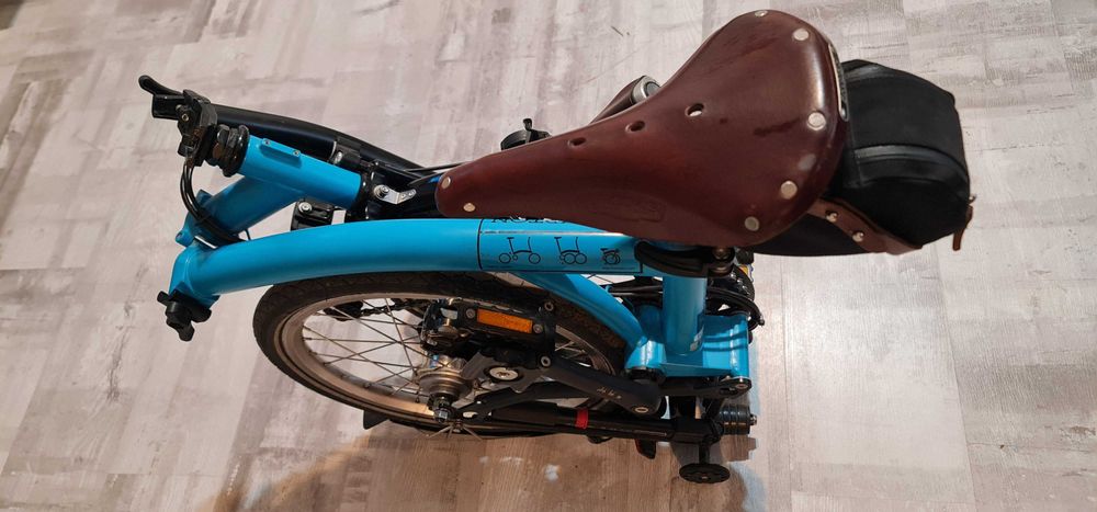 bicicleta pliabila brompton