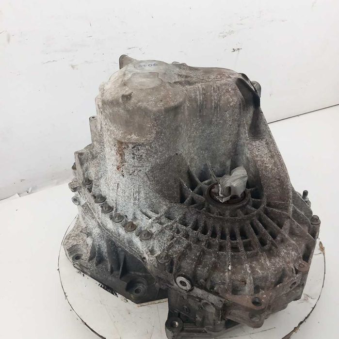 Скоростна кутия ръчна F40 6-степенна 3.89  Opel Antara 2,2 CDTI A22DM