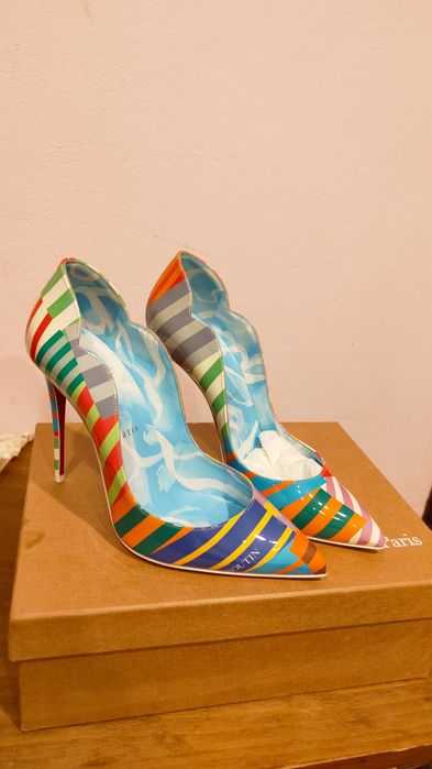 Pantofi Christian Louboutin 38