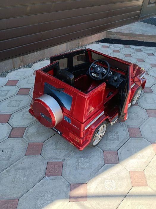 Продам Детский автомобиль