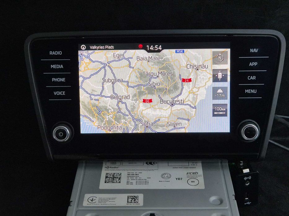 Navigație Originală Skoda Octavia 3 SmartLink CarPlay Android Auto - unitate MIB2 + ecran 8 Inch Touchscreen