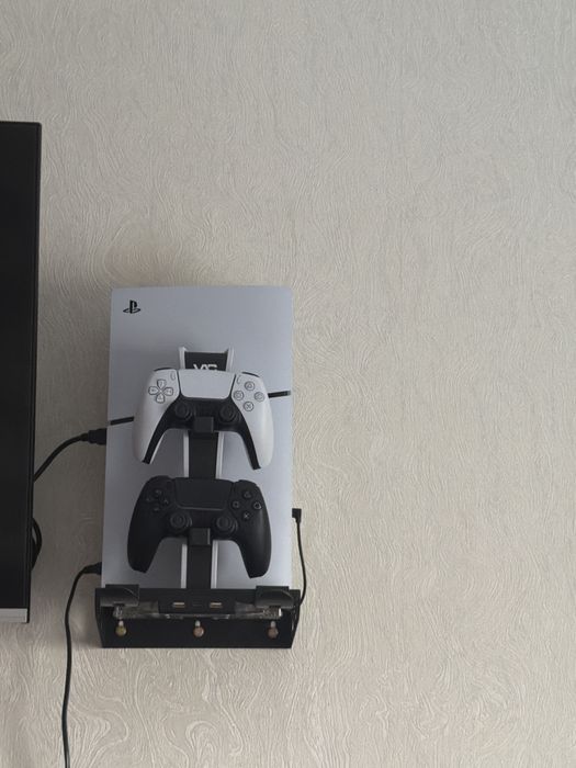 Продам Playstation 5 slim