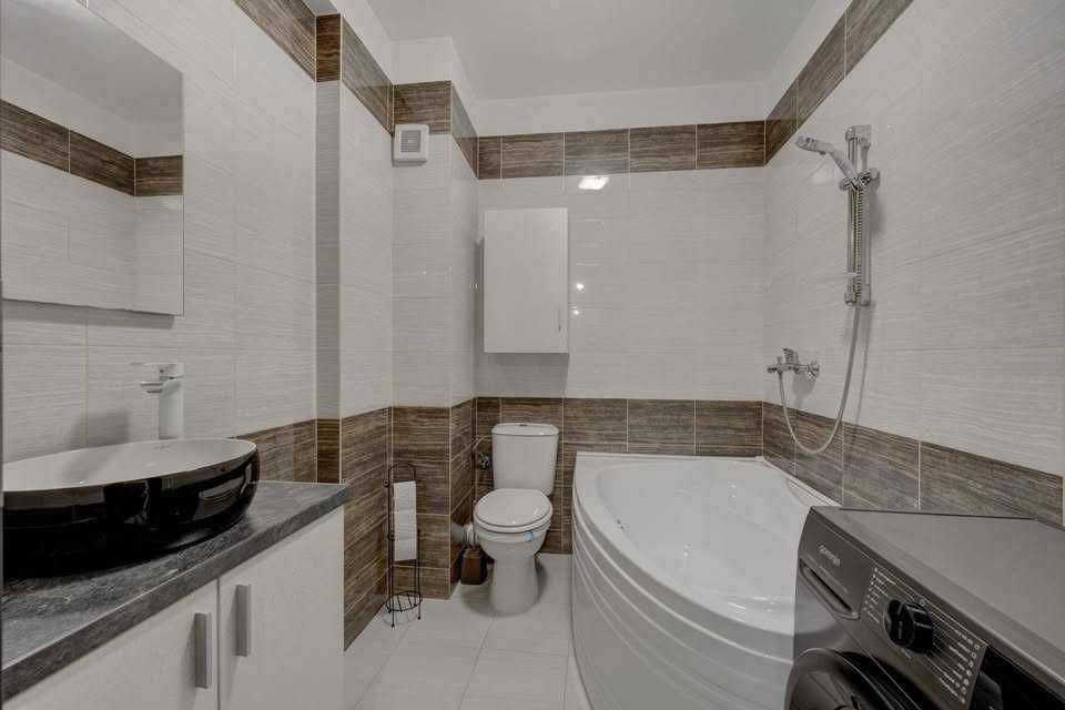 Продава се Тристаен апартамент в Русе, Родина 1 - 97 кв.м за 1199 €/кв.м - Снимка #4