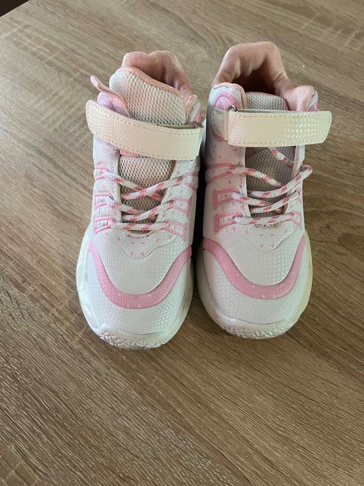 Детски обувки - 30 номер