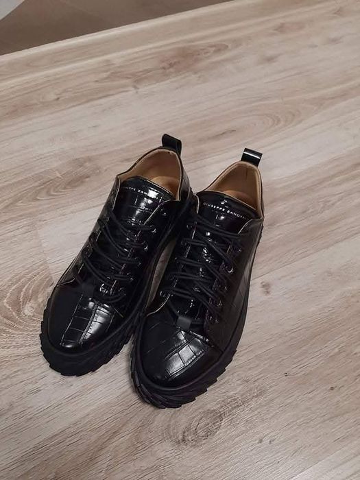 Мъжки обувки 40-45