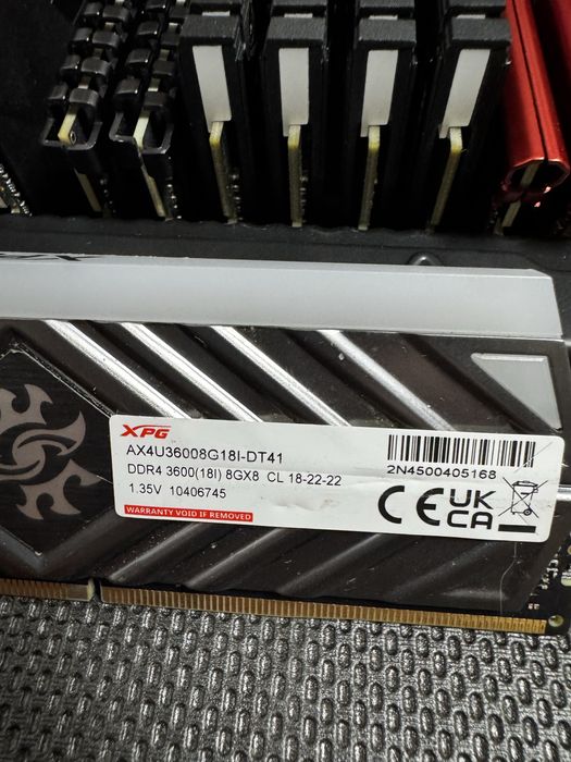Memorii ram ddr4 16gb 3600mhz kit rgb corsair biostar adata
