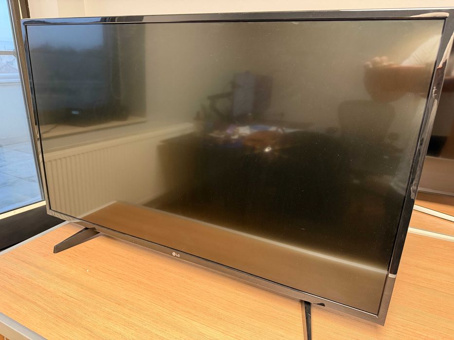 Televizor LED LG 43LJ515V, Full HD, 108 cm