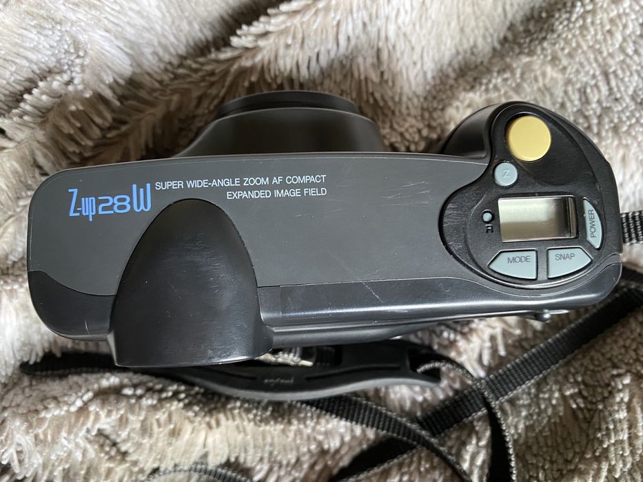 Фотоаппарат Konica Z-UP28W