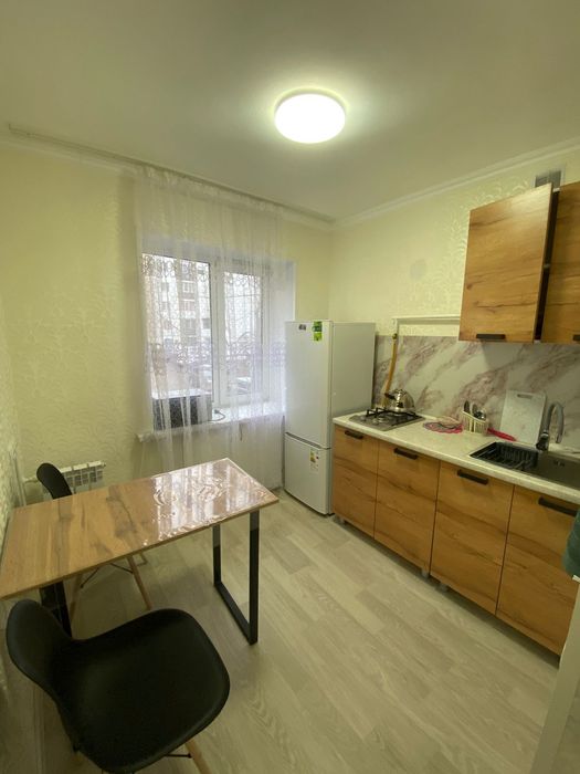 1ком.центр.Цум.парам.wi-fi.смарт тв