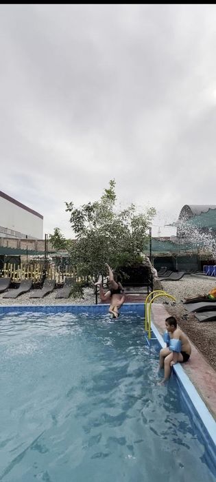 Сдаётся в аренду зона отдыха посуточно.