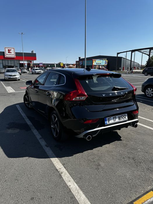 Volvo v40 R Design D2 2017 Automat