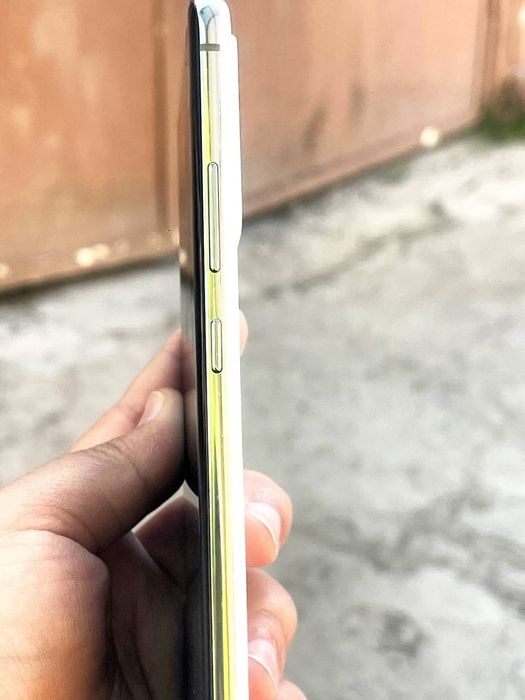 Samsung Galaxy A82 5G
