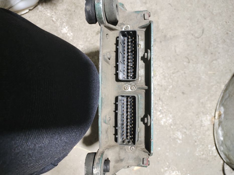 Продам блок управления Volvo