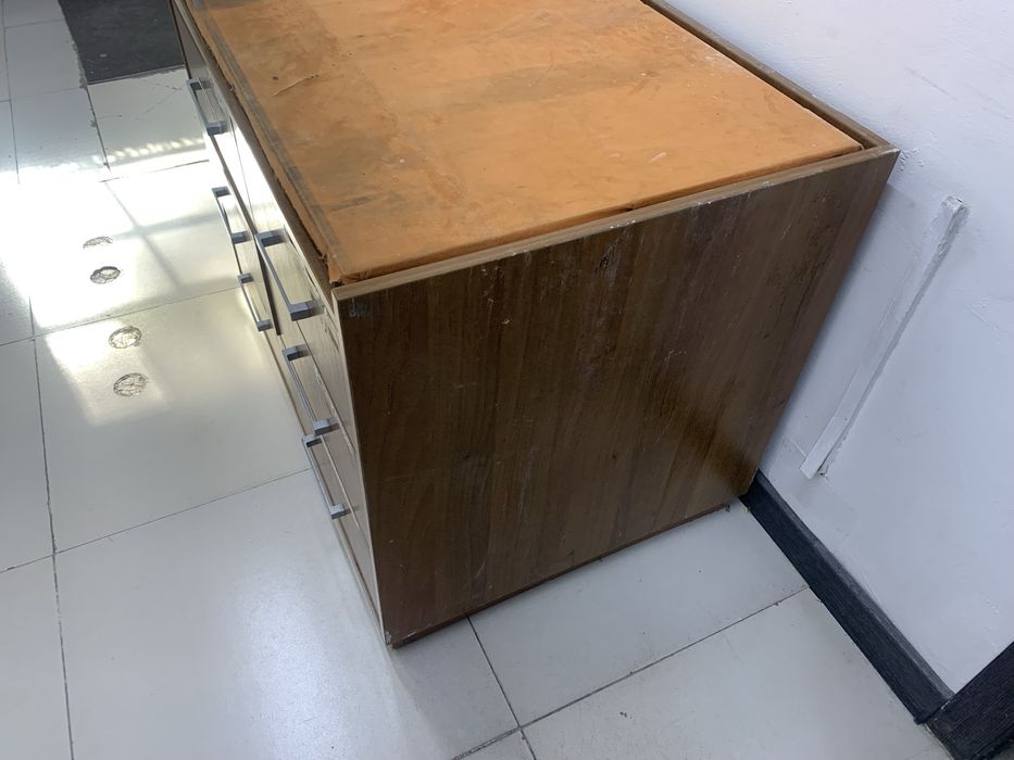 Продам комод в Магазине Реал