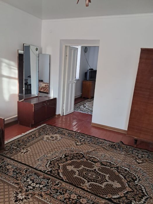 Времянка 2комн,в районе универсама