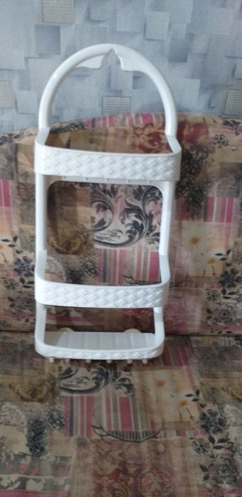 Полочка в ванную .Продам.