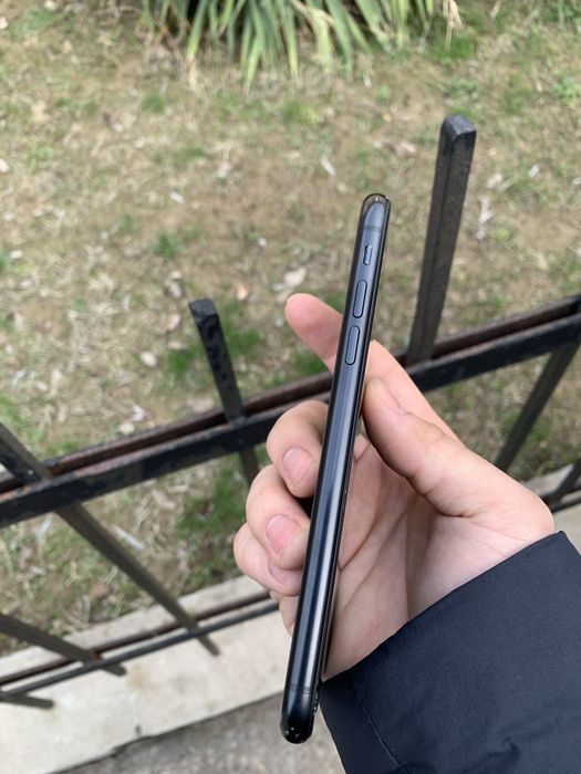 iPhone XR be LL/A QORA