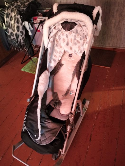 Продам детские санки