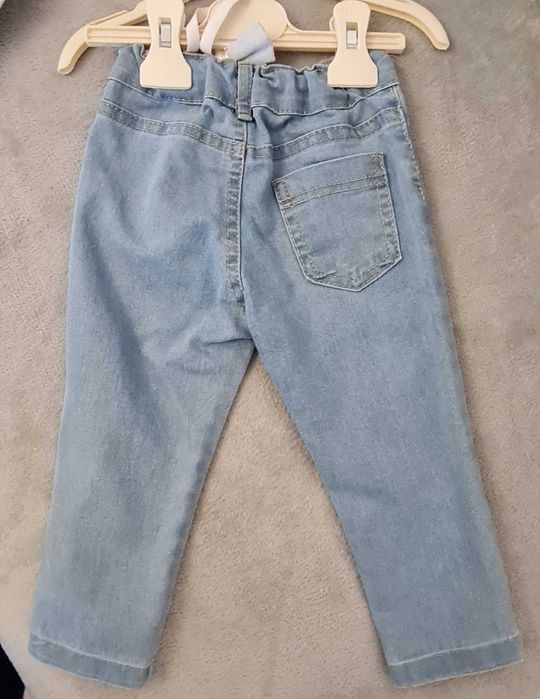 Costum pt baietel 1-2 ani