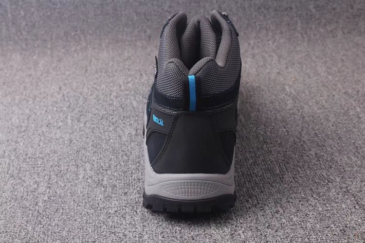 Vertical (Польша) трекинговые ботинки с мембраной для походов