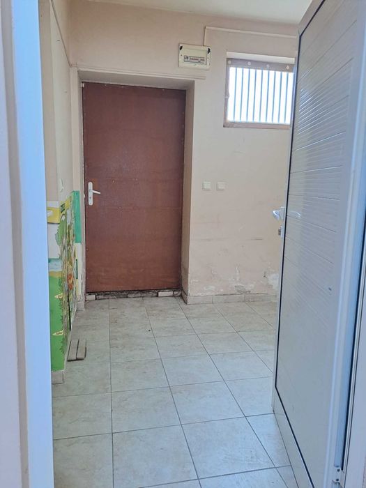 Дава се под наем Магазин в Добрич, Градска болница - 40 кв.м за 255 € - Снимка #4