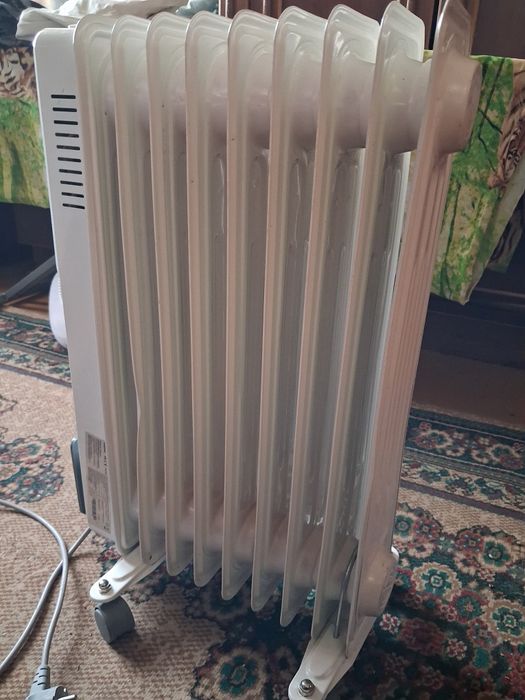 Обогреватель масляной.