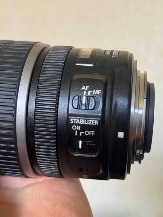 Canon 17-55mm f2.8