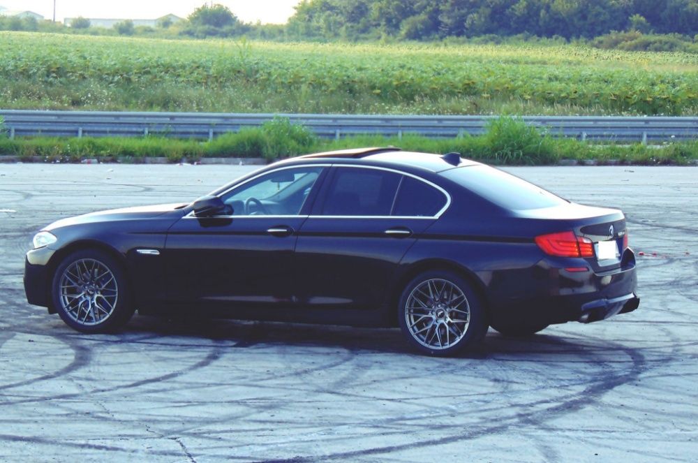 Jante  aliaj Japan Racing JR28 19 inch pentru BMW seria 5 F10