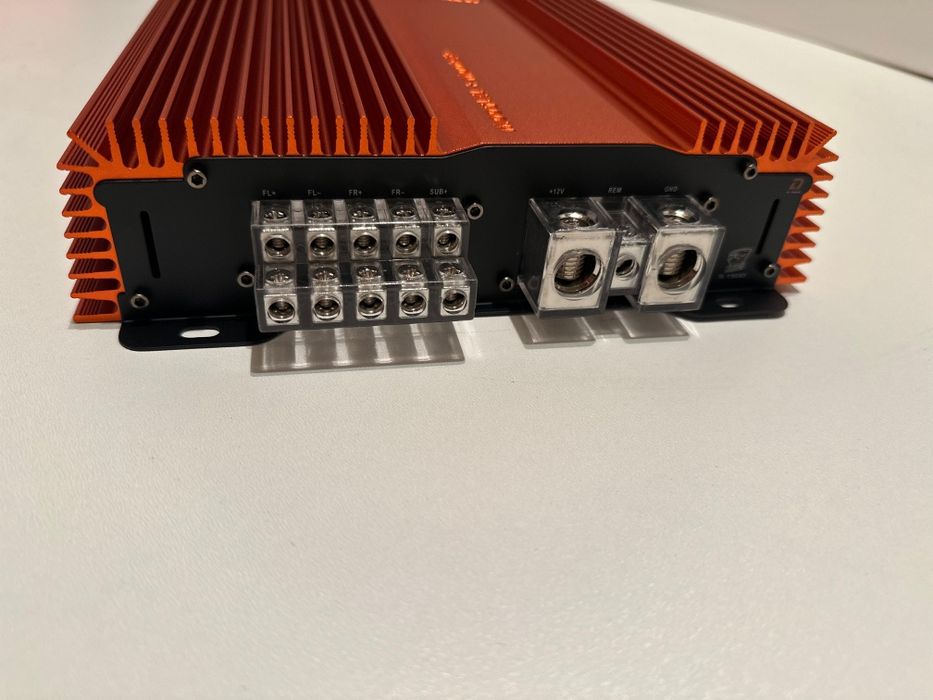 Dl Audio Raven 5.1500 новый.