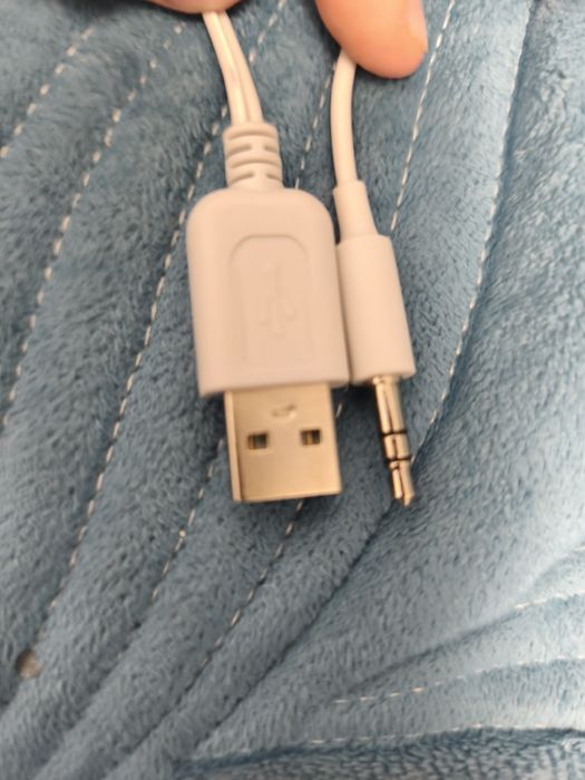 Колонки Edifier R12U.