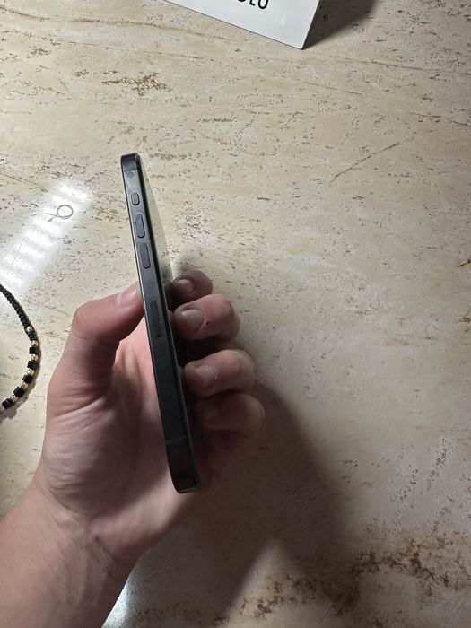 İphone 15 pro black 128gb