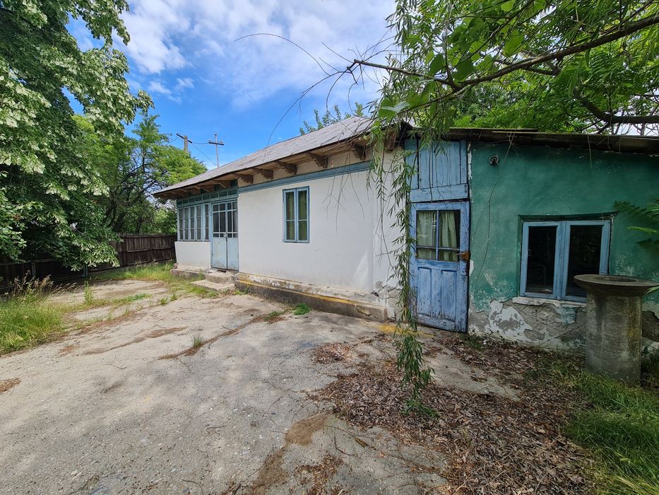 Casa de vanzare-Oboga