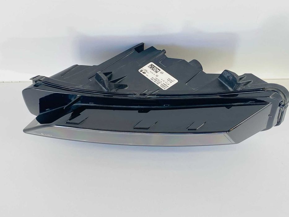 халоген ляв Skoda Octavia IV led 2020-2026 г. #1045V.
