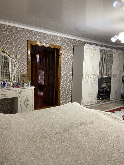 Спальный гарнитур