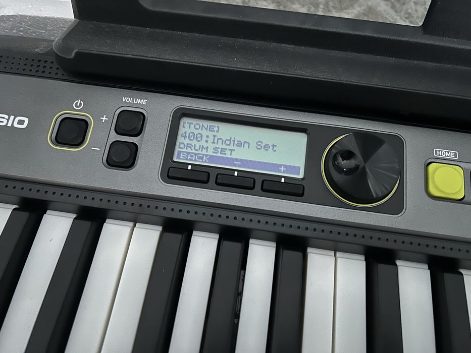 синтезатор casio