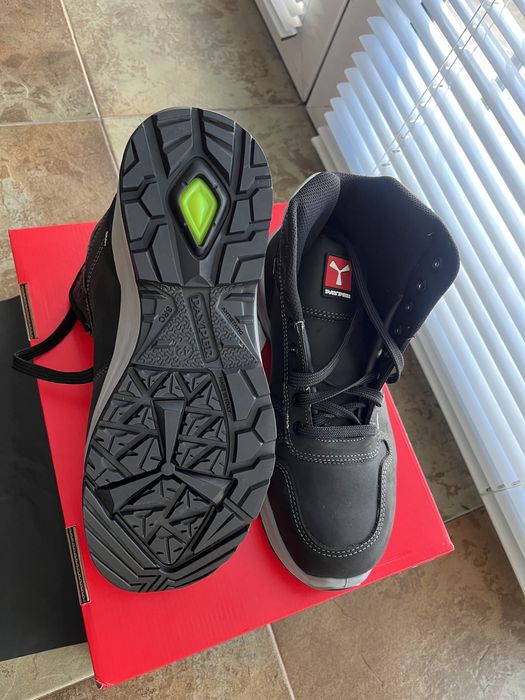 Мъжки работни боти