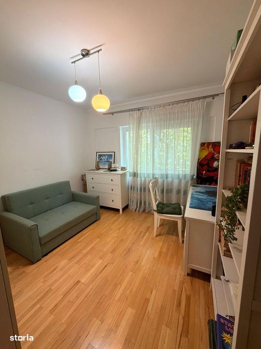Apartament 4 Camere Decomandat | 2 balcoane | 109 mp | Bloc 98 | Salaj