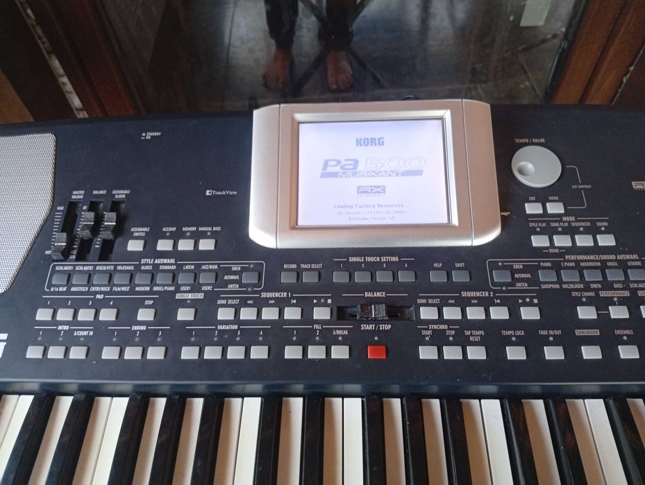 Klavir korg pa 500
