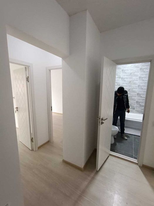 3 xonali yangi kvartira arendaga Olmos metroda