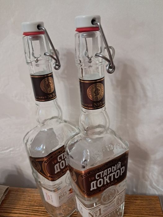 Продам.  бутылки