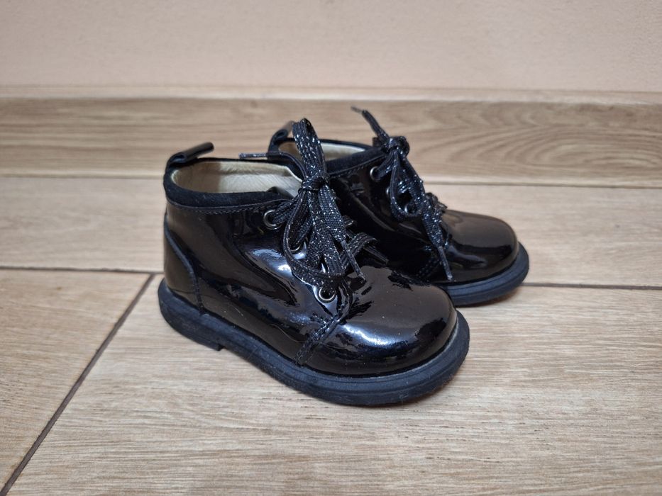 Детски боти номер 21
