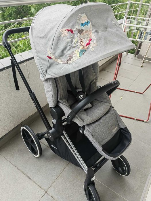Cybex priam KOI бебешка количка