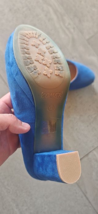 Pantofi piele întoarsă cu toc Comer nr 39