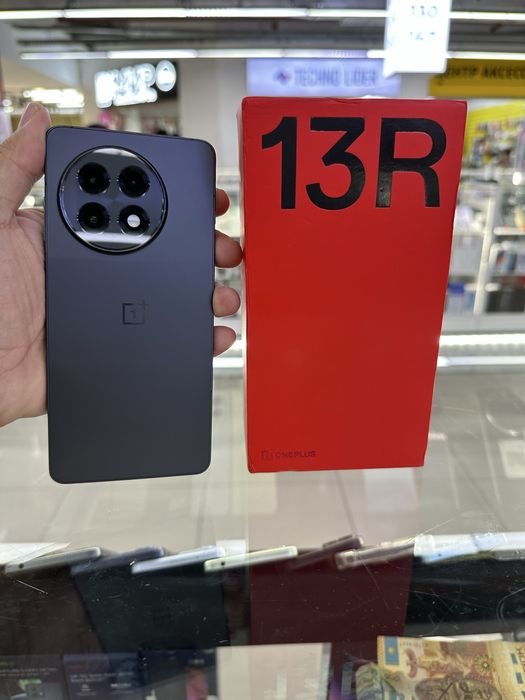 One plus 13R 5G. 16/512