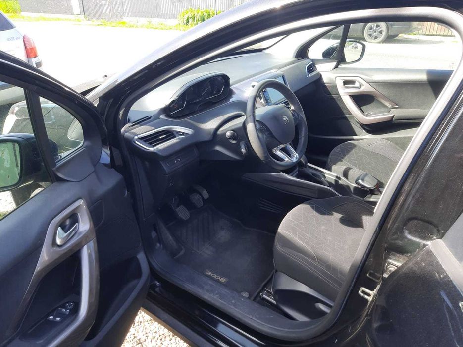 Peugeot 2008 - 1.6 HDi